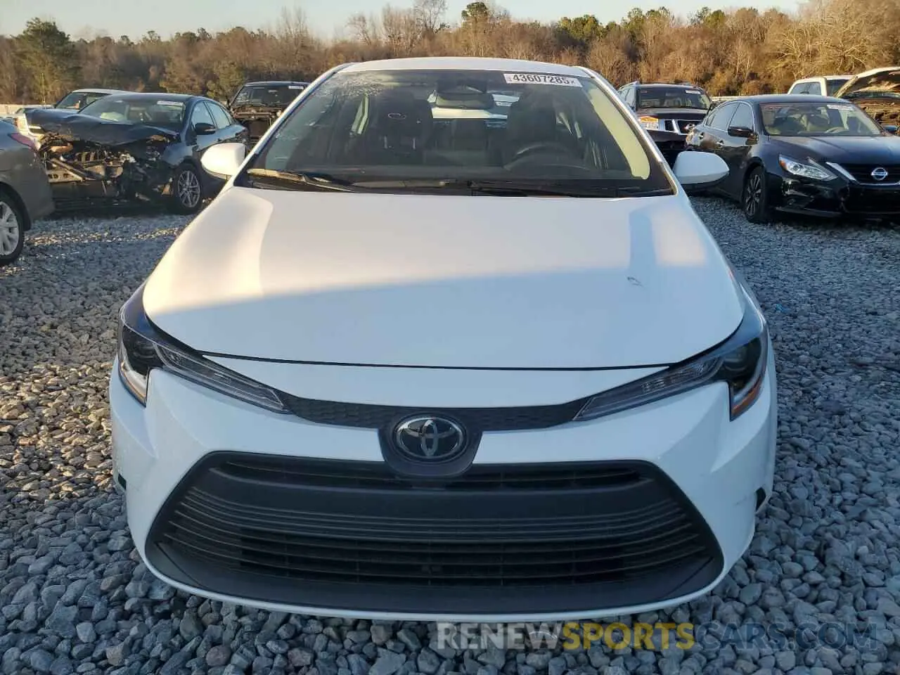 5 Photograph of a damaged car 5YFB4MDEXRP173392 TOYOTA COROLLA 2024