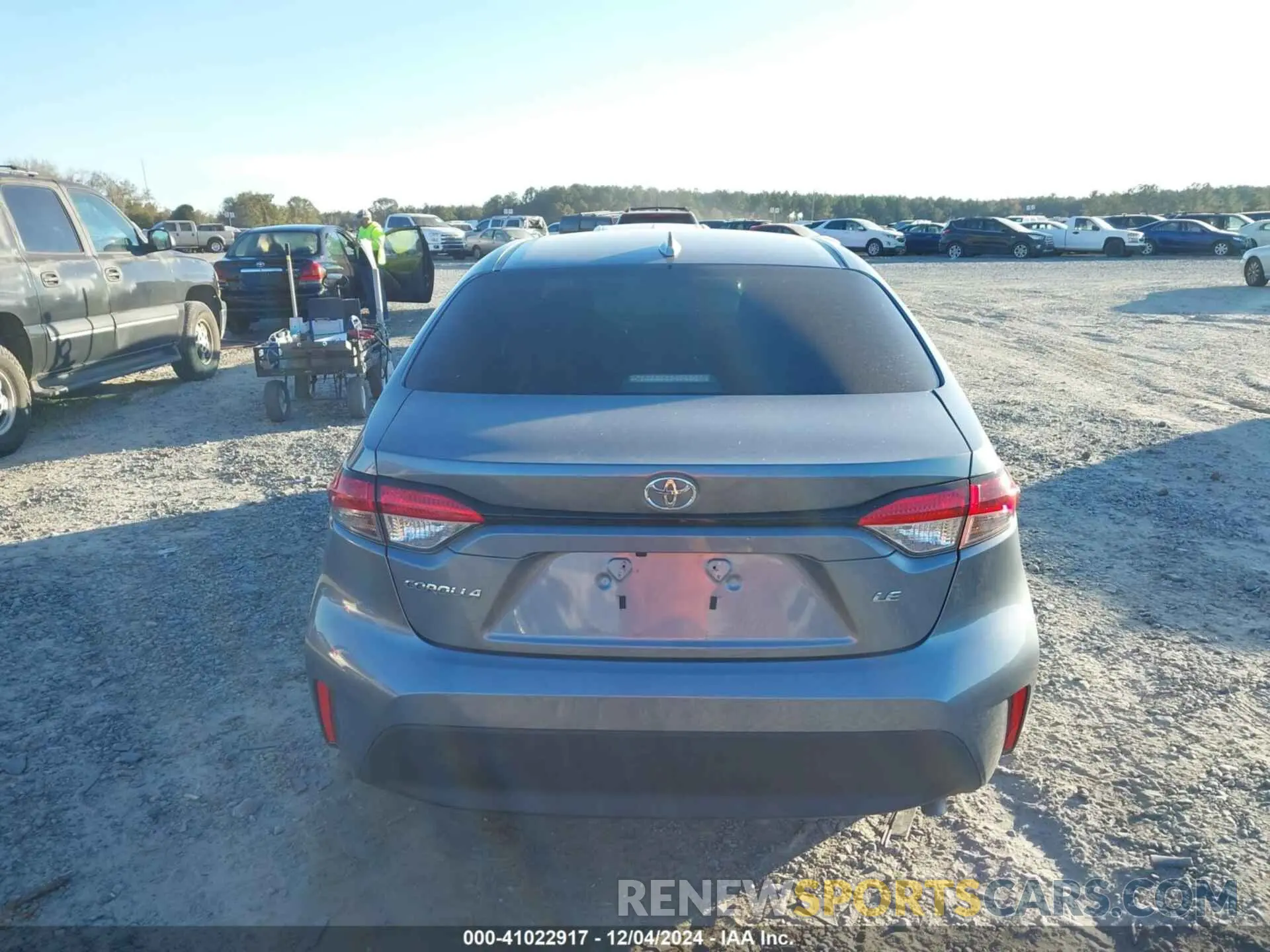 16 Photograph of a damaged car 5YFB4MDEXRP195764 TOYOTA COROLLA 2024
