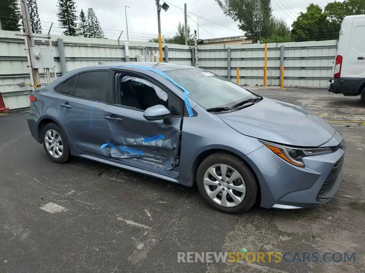 4 Photograph of a damaged car 5YFB4MDEXRP201157 TOYOTA COROLLA 2024