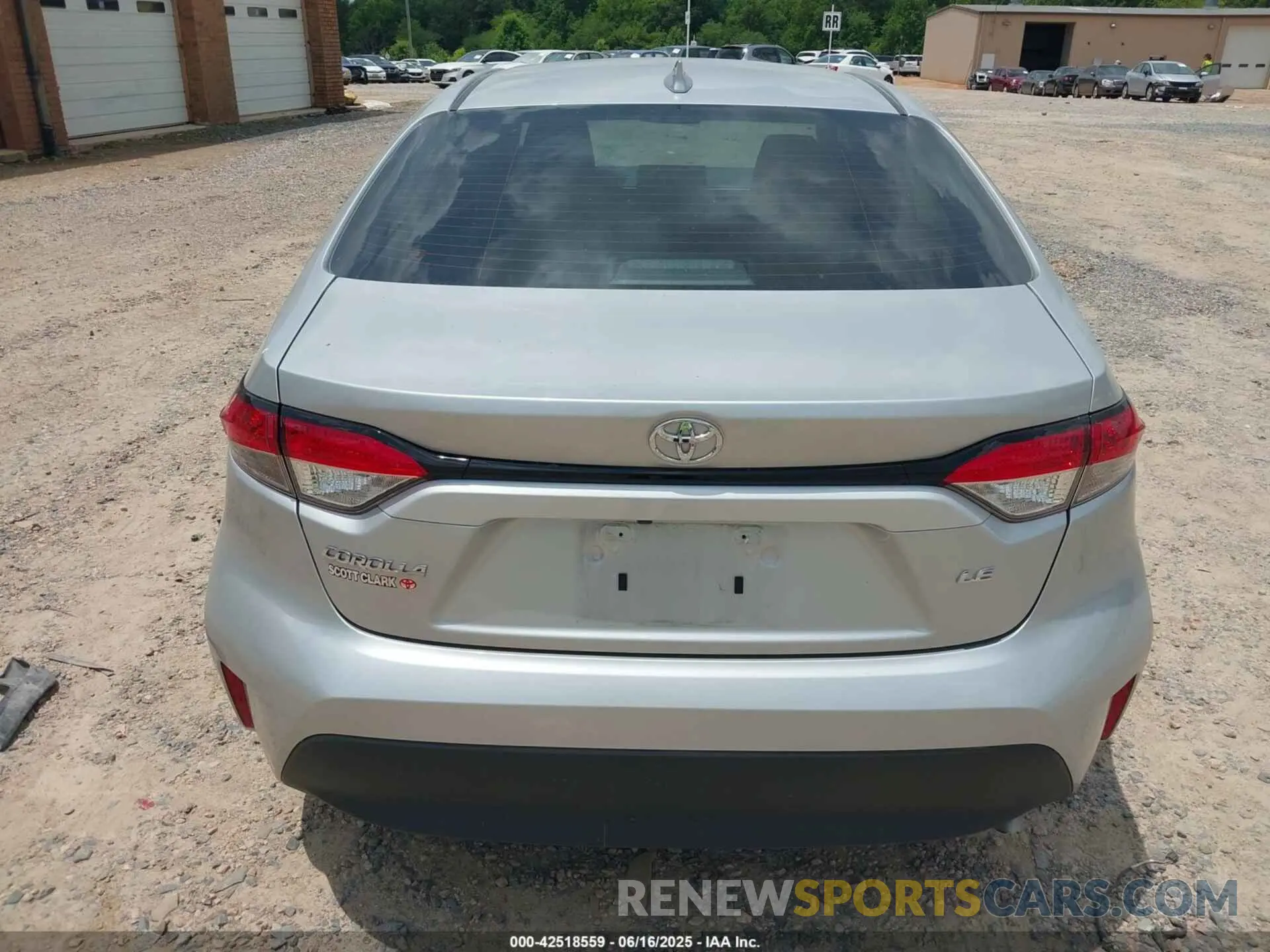 16 Photograph of a damaged car 5YFB4MDEXRP208934 TOYOTA COROLLA 2024