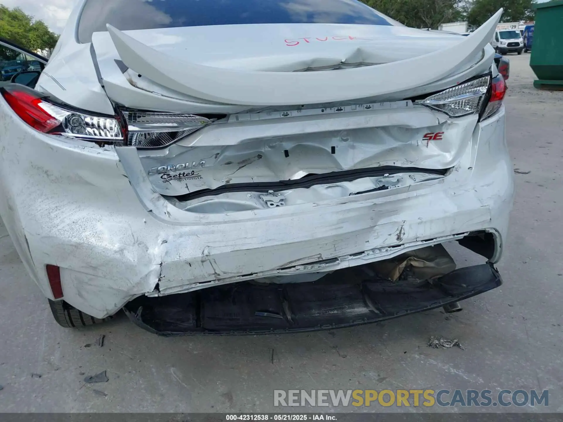 6 Photograph of a damaged car 5YFS4MCE0RP174293 TOYOTA COROLLA 2024