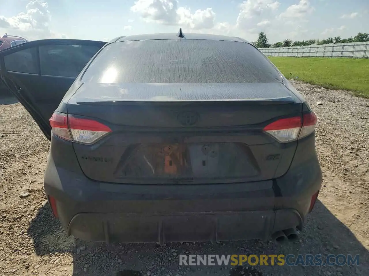 6 Photograph of a damaged car 5YFS4MCE0RP185858 TOYOTA COROLLA 2024