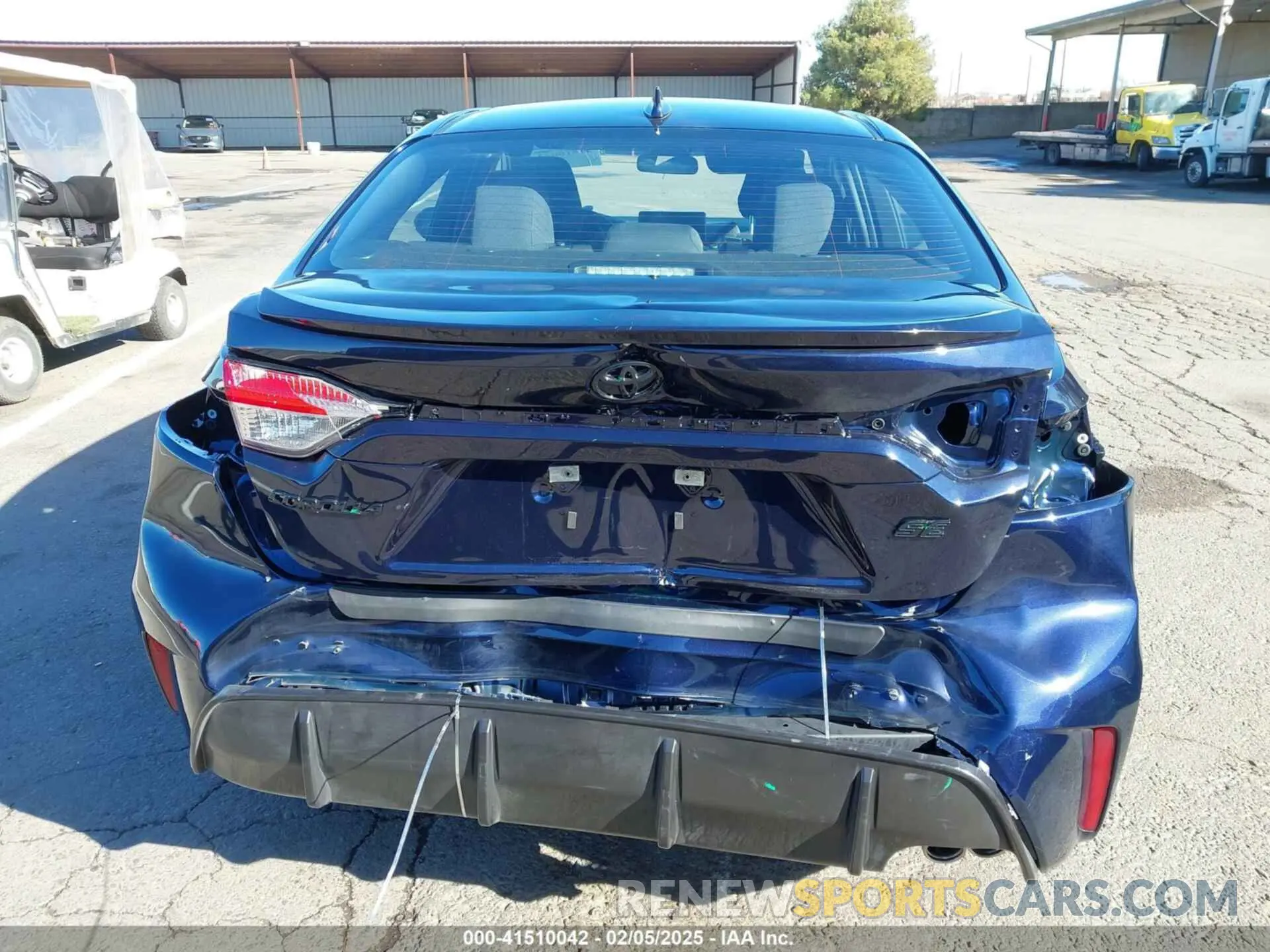 17 Photograph of a damaged car 5YFS4MCE0RP201833 TOYOTA COROLLA 2024