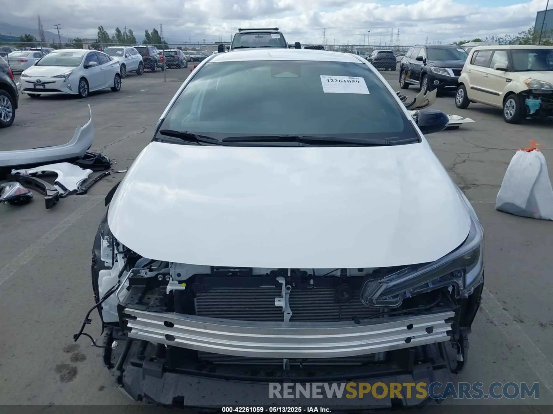 13 Photograph of a damaged car 5YFS4MCE0RP203680 TOYOTA COROLLA 2024