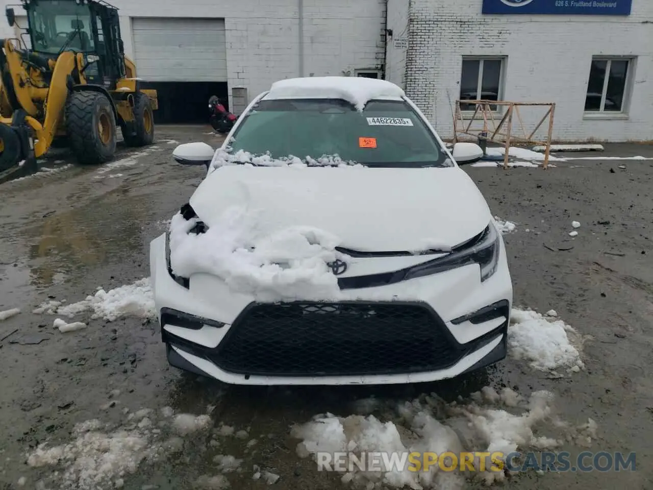 5 Photograph of a damaged car 5YFS4MCE0RP208488 TOYOTA COROLLA 2024