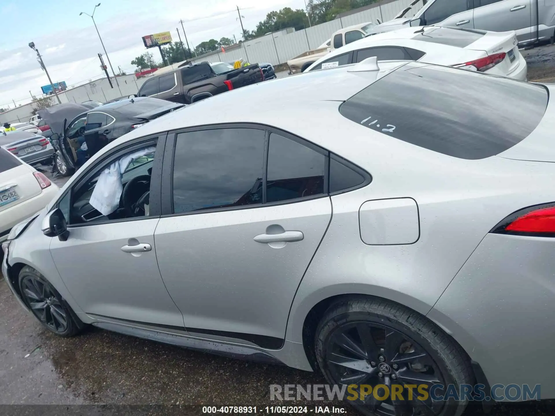 13 Photograph of a damaged car 5YFS4MCE1RP172990 TOYOTA COROLLA 2024