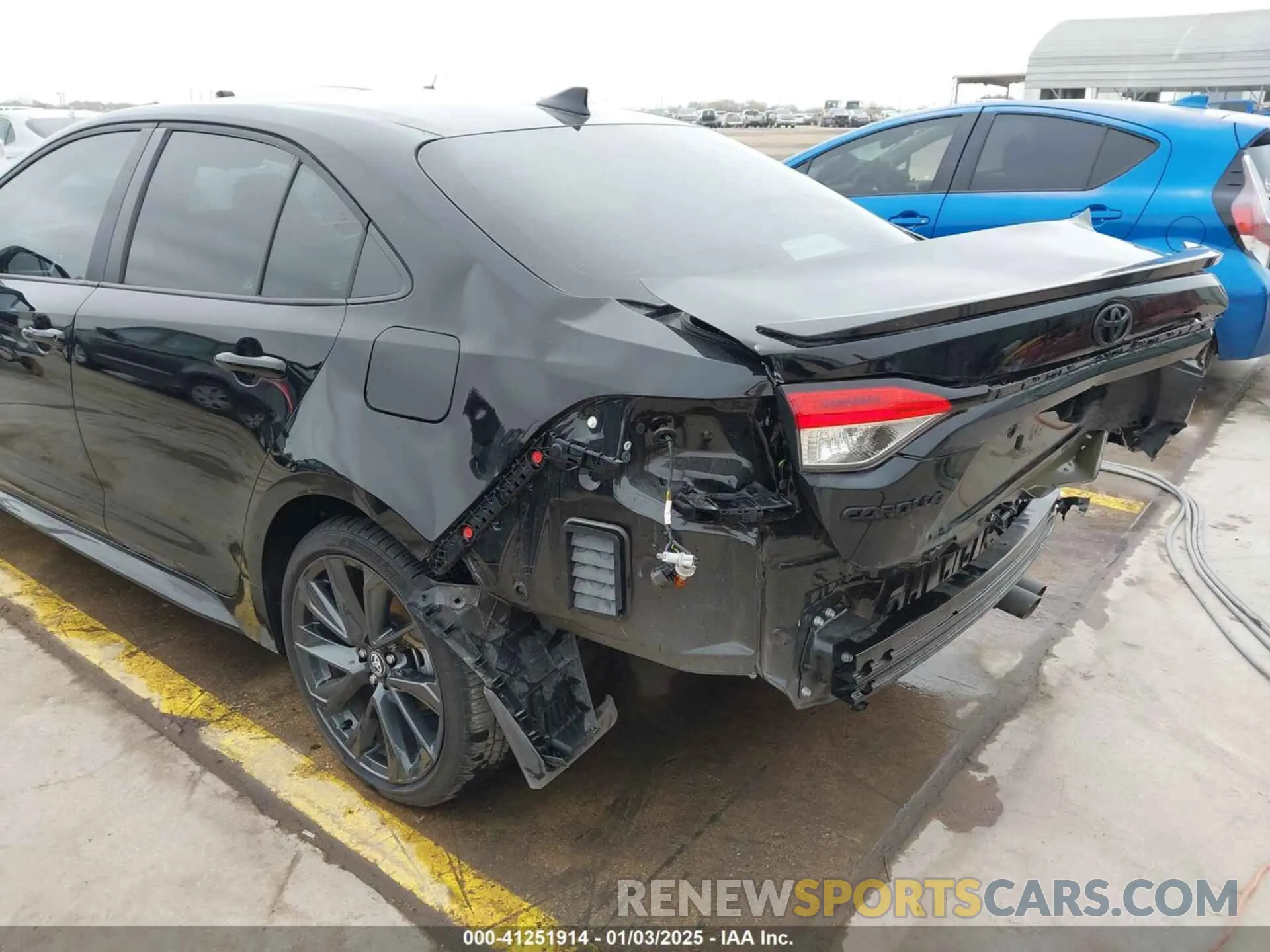 18 Photograph of a damaged car 5YFS4MCE1RP193189 TOYOTA COROLLA 2024