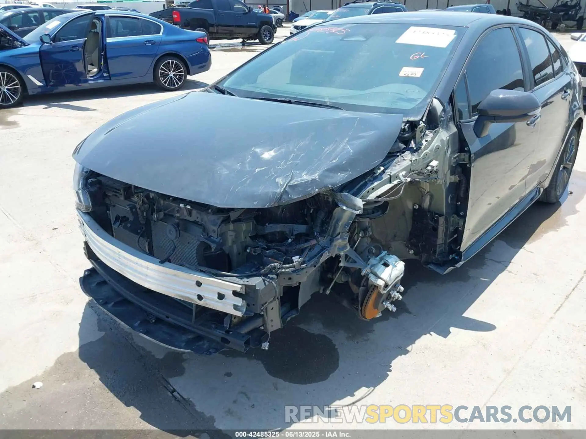 6 Photograph of a damaged car 5YFS4MCE3RP204466 TOYOTA COROLLA 2024