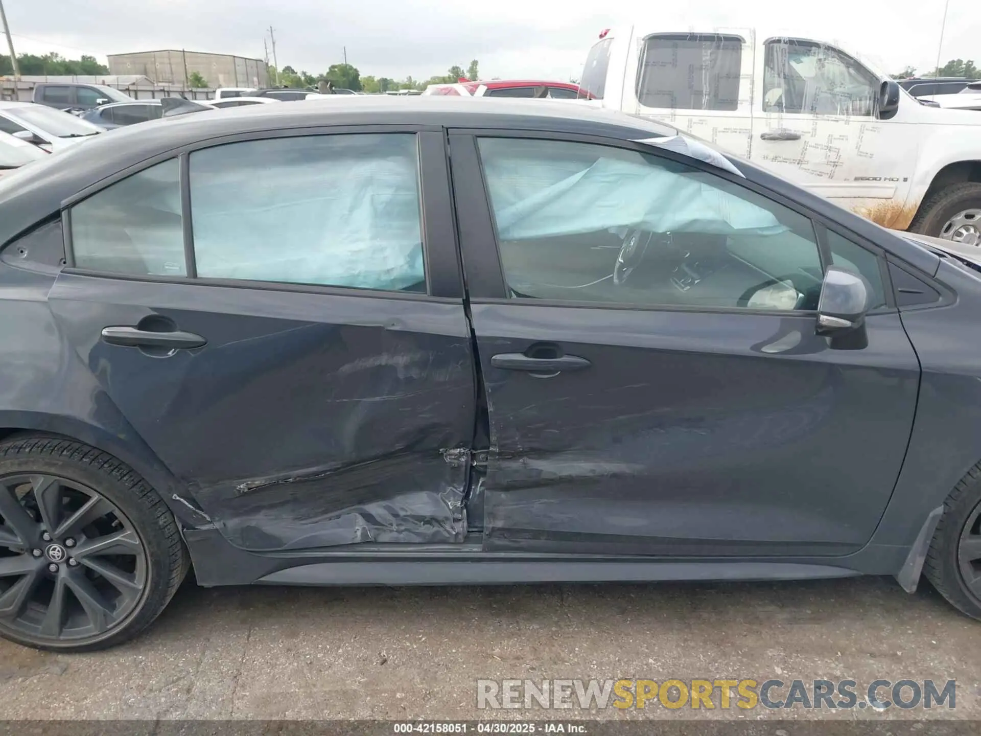 13 Photograph of a damaged car 5YFS4MCE4RP168674 TOYOTA COROLLA 2024