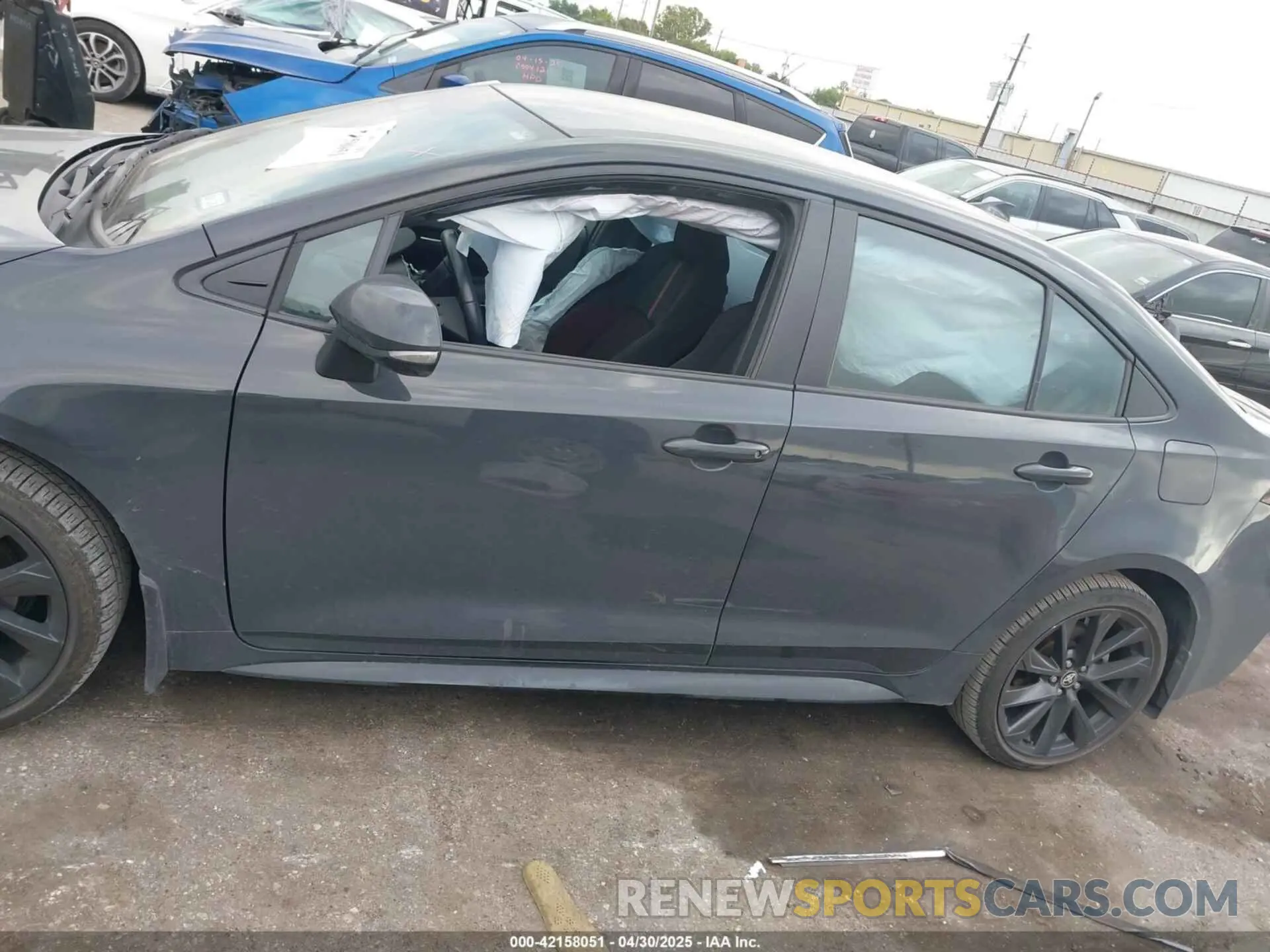 14 Photograph of a damaged car 5YFS4MCE4RP168674 TOYOTA COROLLA 2024