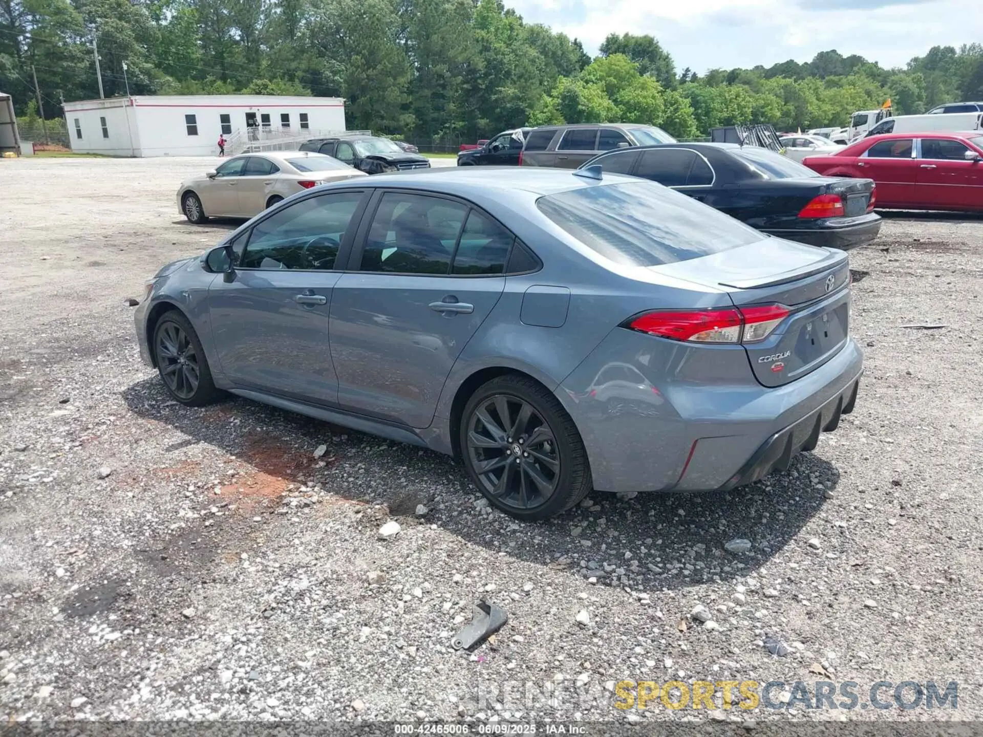 3 Photograph of a damaged car 5YFS4MCE4RP189055 TOYOTA COROLLA 2024
