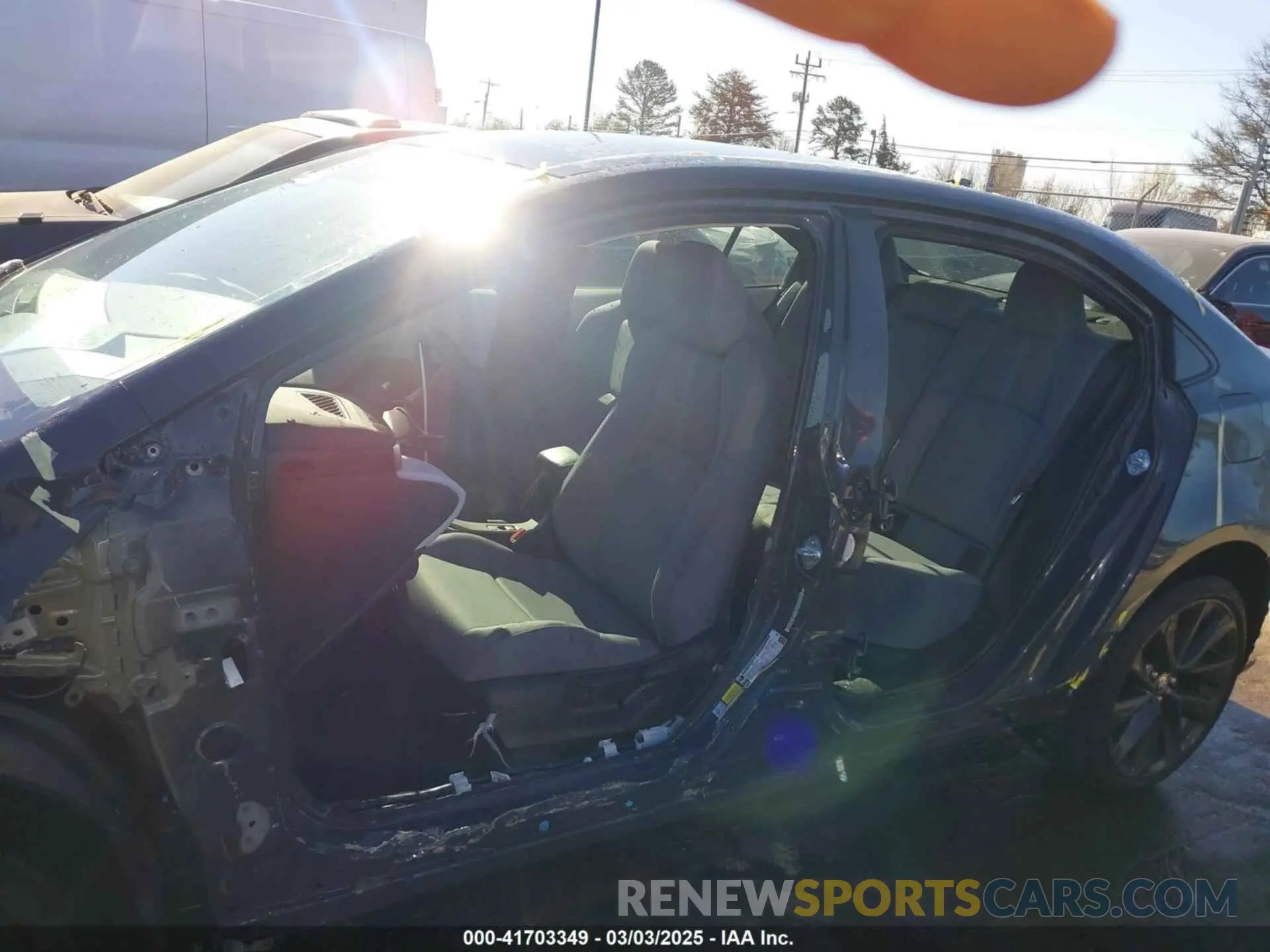14 Photograph of a damaged car 5YFS4MCE4RP191470 TOYOTA COROLLA 2024