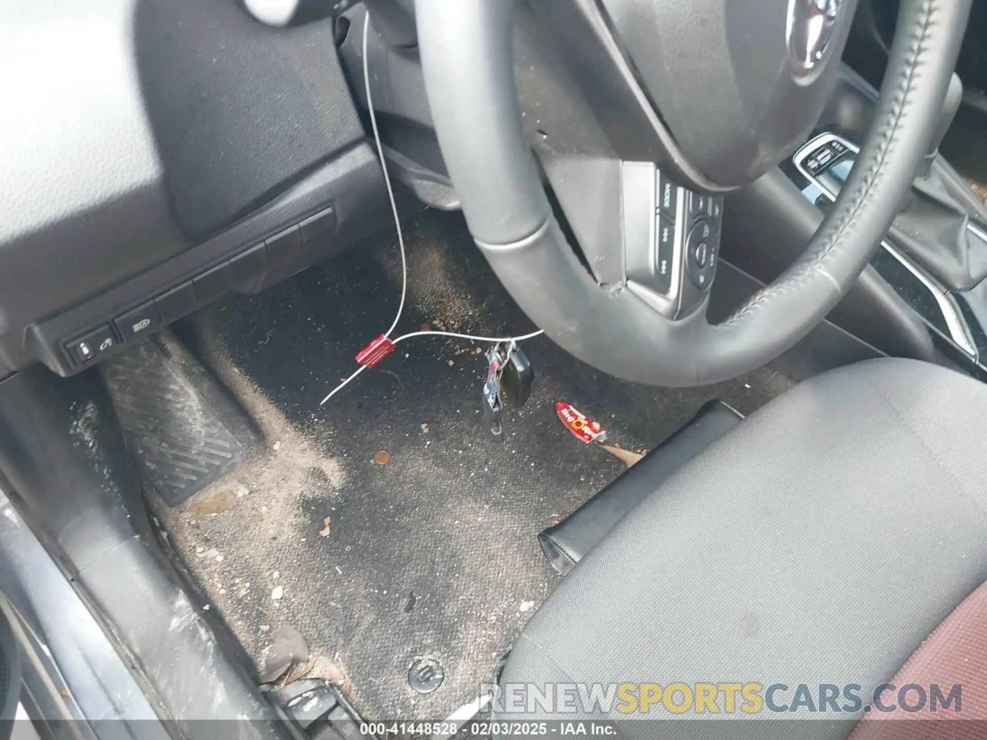 11 Photograph of a damaged car 5YFS4MCE4RP208591 TOYOTA COROLLA 2024