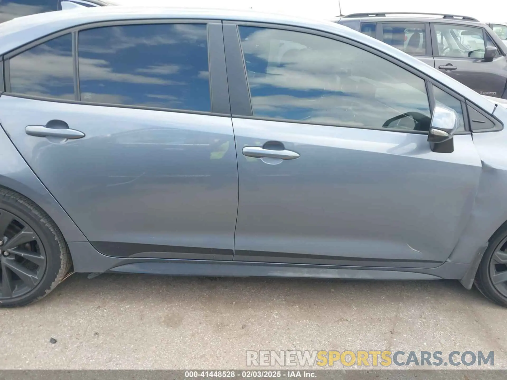 14 Photograph of a damaged car 5YFS4MCE4RP208591 TOYOTA COROLLA 2024