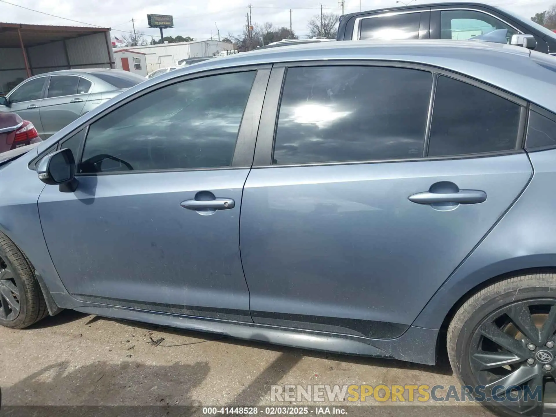 15 Photograph of a damaged car 5YFS4MCE4RP208591 TOYOTA COROLLA 2024