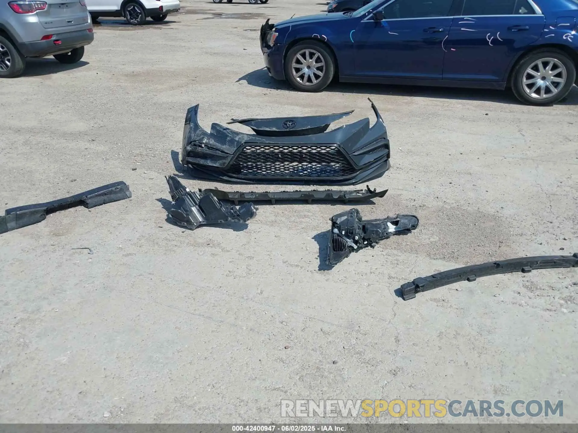 11 Photograph of a damaged car 5YFS4MCE5RP178307 TOYOTA COROLLA 2024