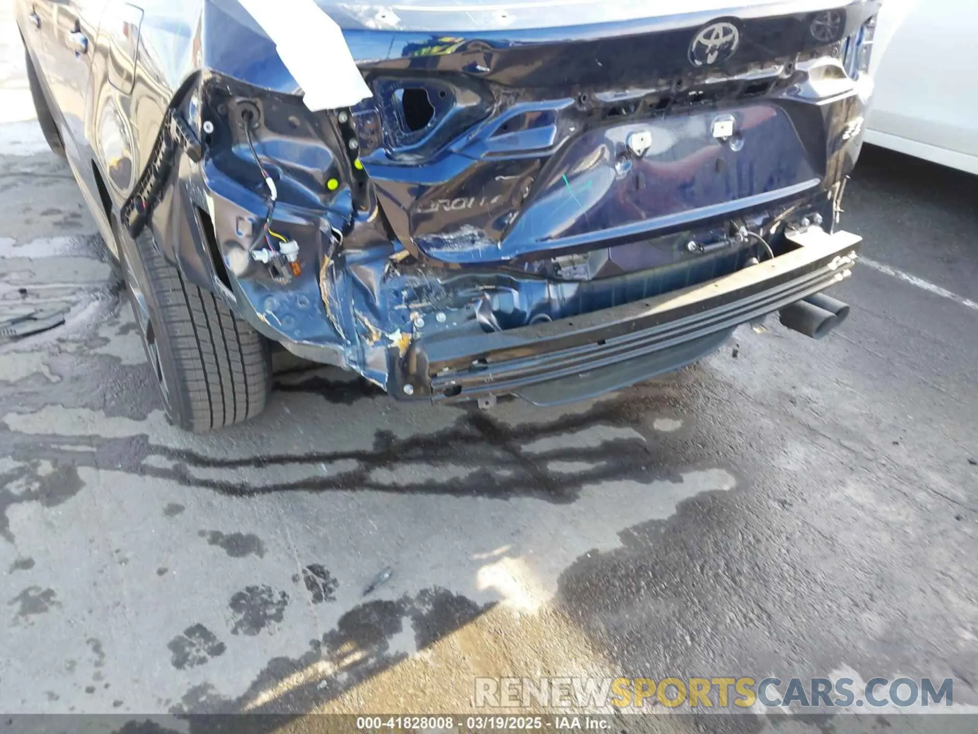 17 Photograph of a damaged car 5YFS4MCE5RP181272 TOYOTA COROLLA 2024