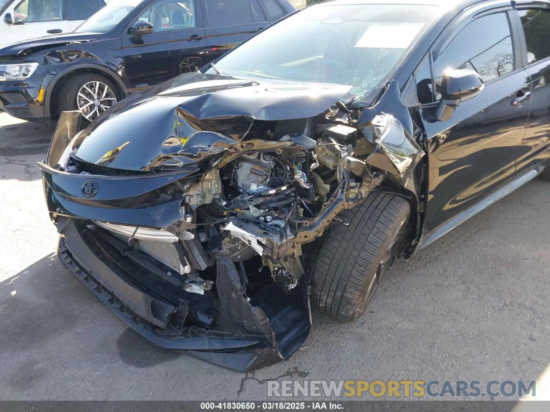6 Photograph of a damaged car 5YFS4MCE5RP195074 TOYOTA COROLLA 2024