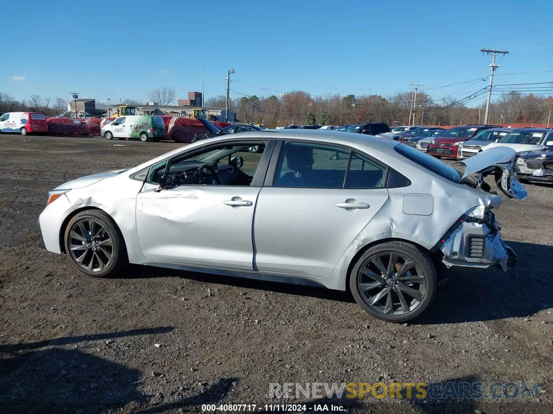 17 Photograph of a damaged car 5YFS4MCE5RP206963 TOYOTA COROLLA 2024
