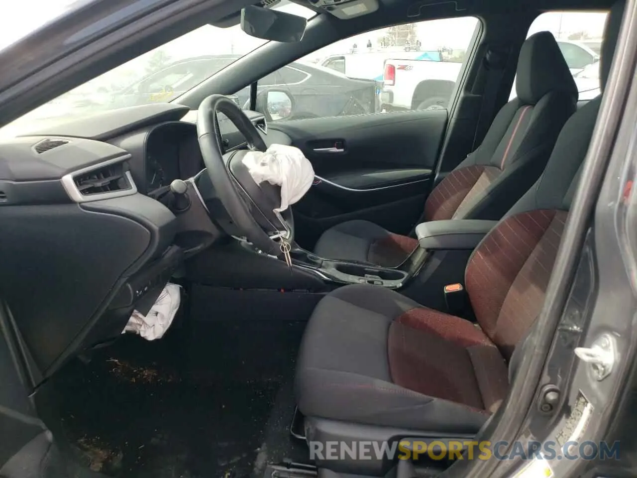 7 Photograph of a damaged car 5YFS4MCE5RP209538 TOYOTA COROLLA 2024