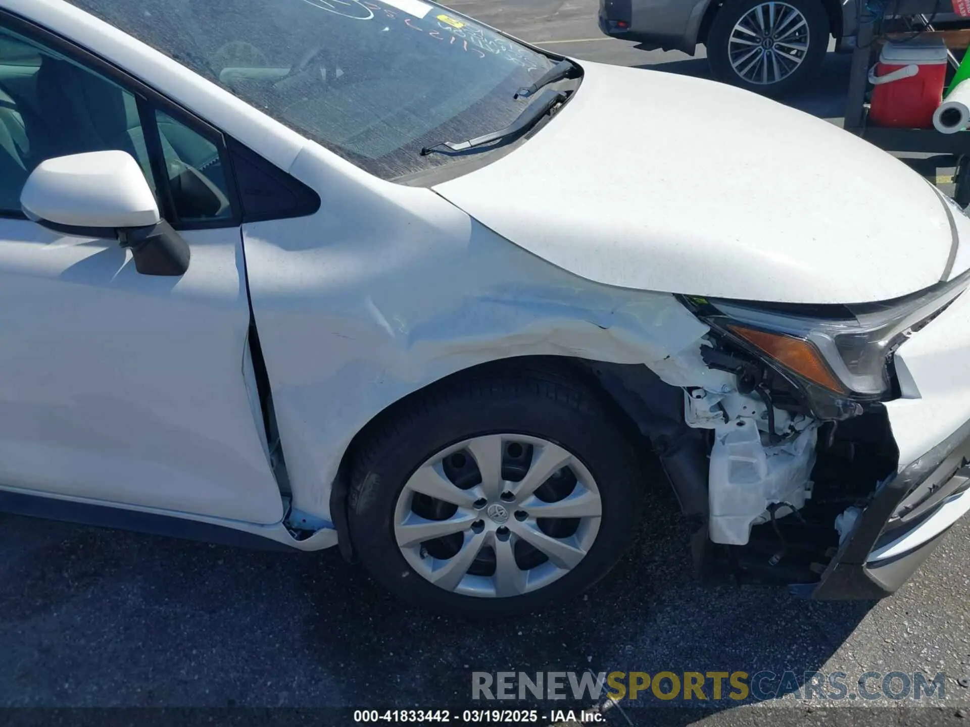 17 Photograph of a damaged car 5YFS4MCE5RP212102 TOYOTA COROLLA 2024