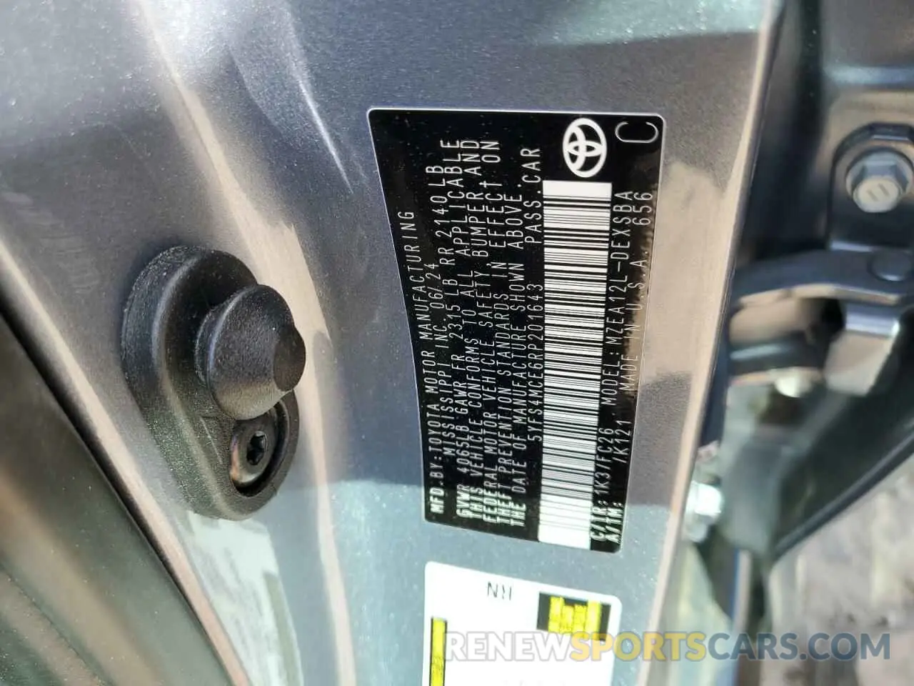 12 Photograph of a damaged car 5YFS4MCE6RP201643 TOYOTA COROLLA 2024