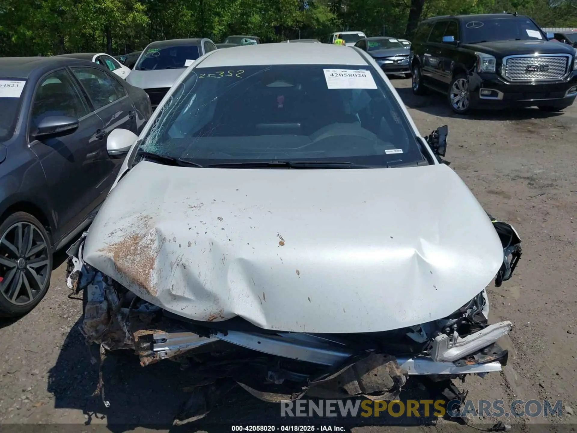 11 Photograph of a damaged car 5YFS4MCE7RP179152 TOYOTA COROLLA 2024
