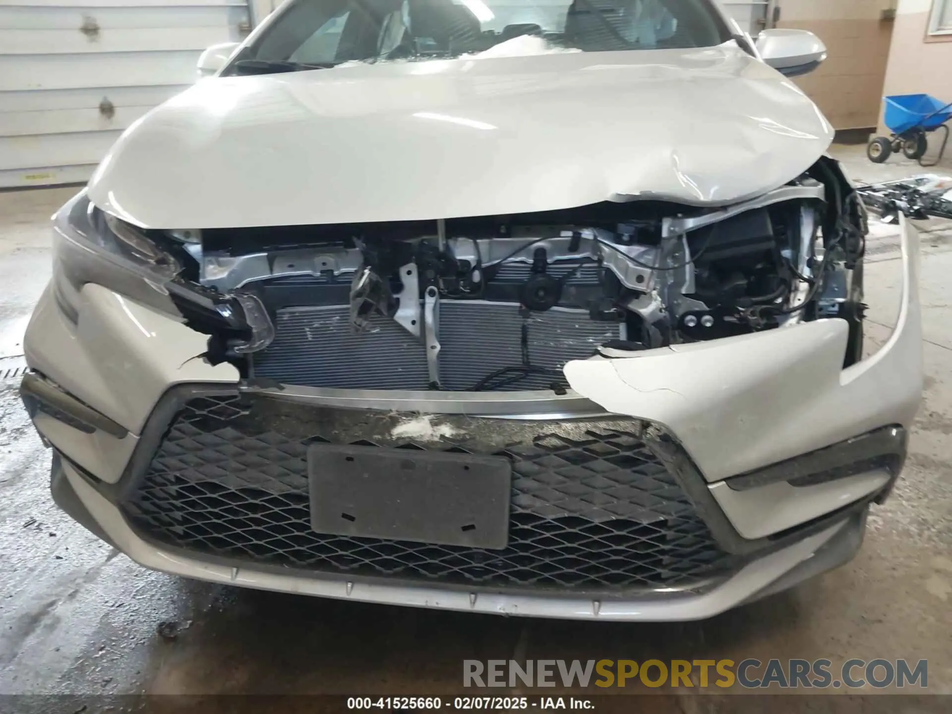 6 Photograph of a damaged car 5YFS4MCE7RP202574 TOYOTA COROLLA 2024