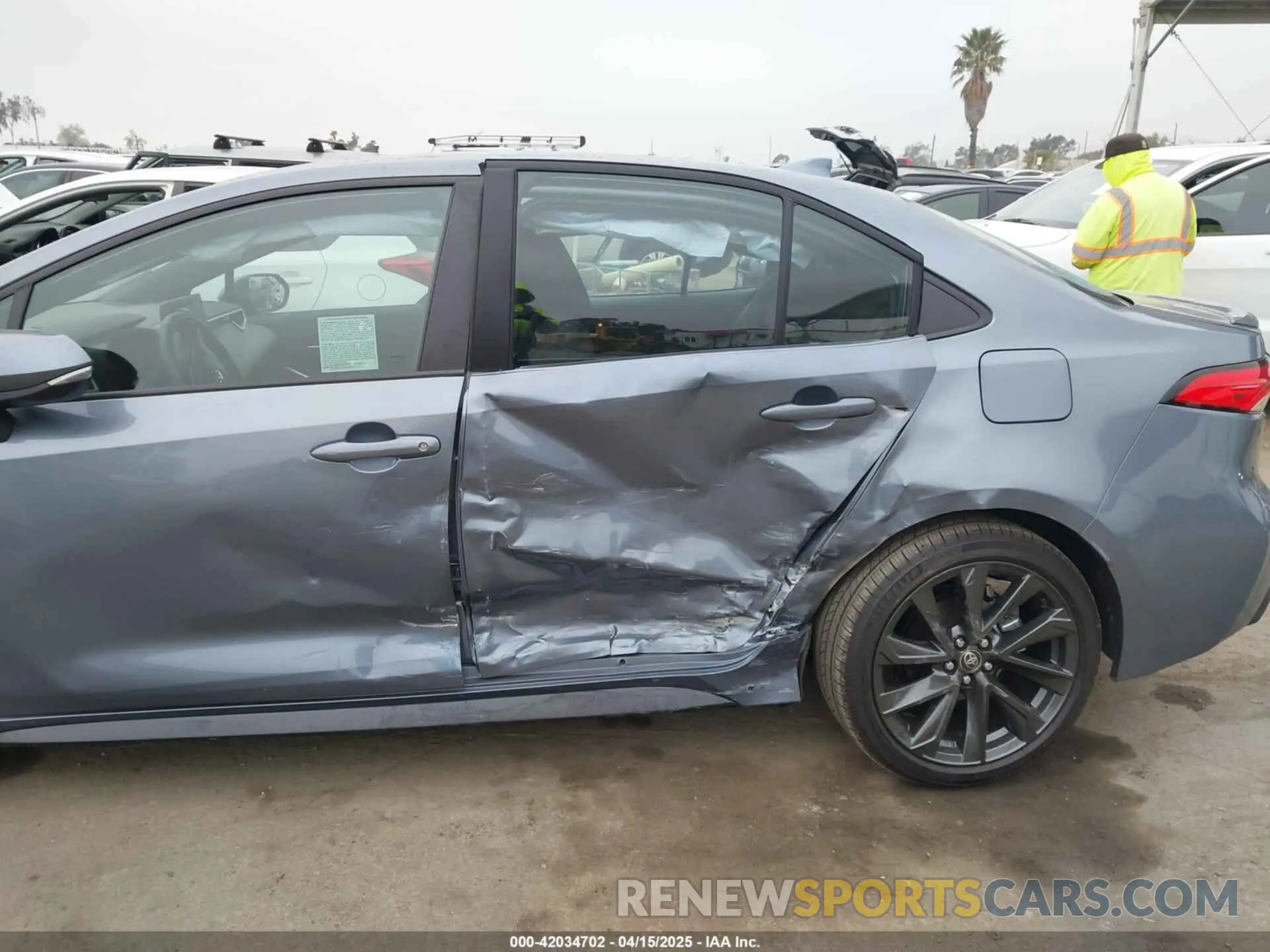 6 Photograph of a damaged car 5YFS4MCE7RP212831 TOYOTA COROLLA 2024