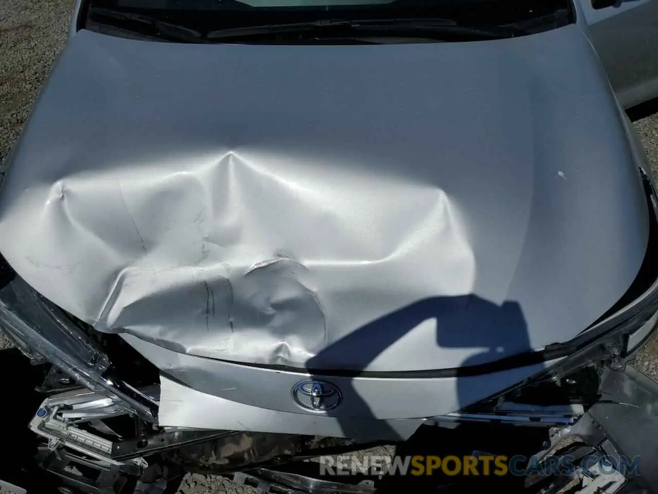 12 Photograph of a damaged car 5YFS4MCE8RP170802 TOYOTA COROLLA 2024