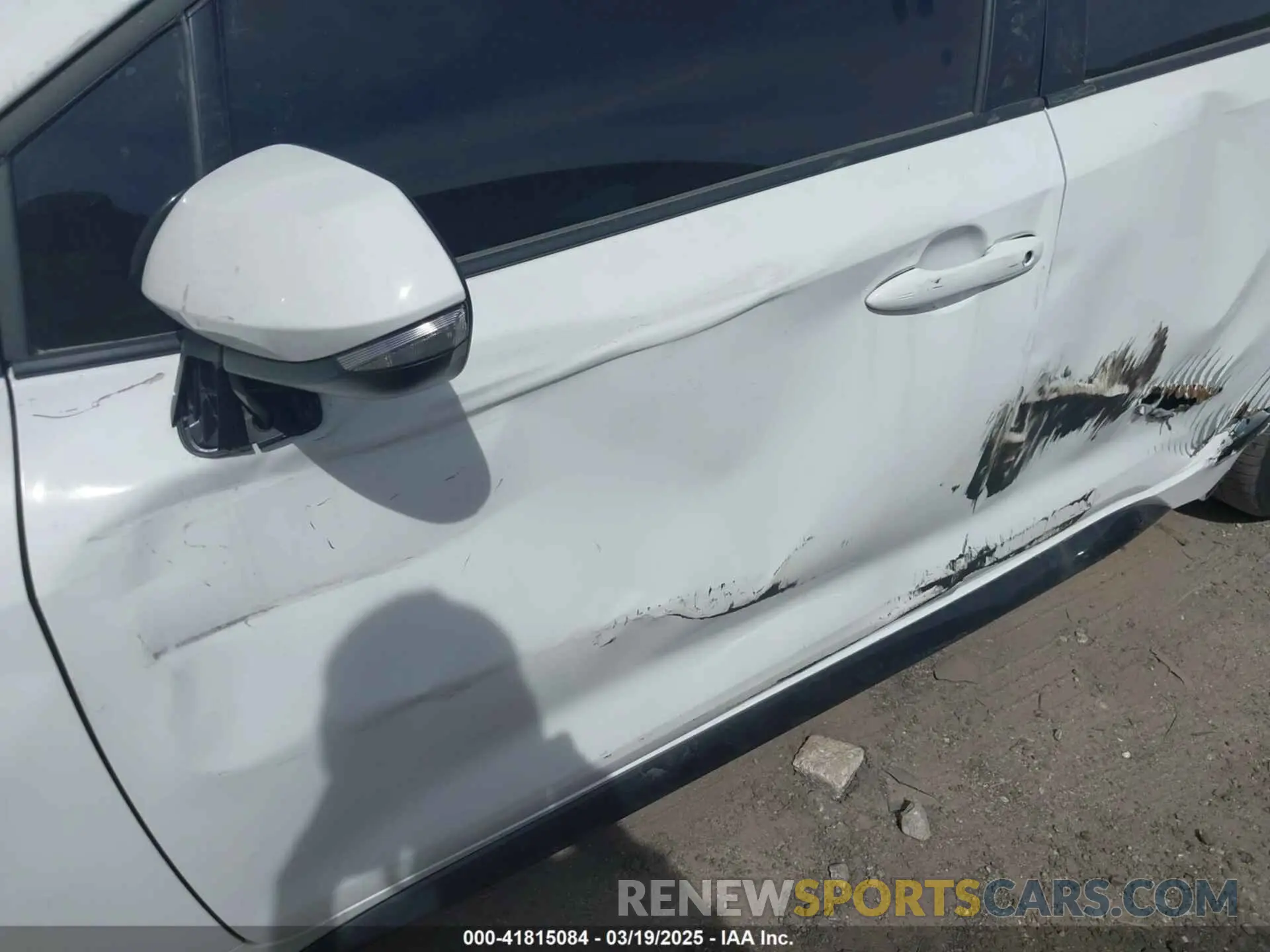 6 Photograph of a damaged car 5YFS4MCE8RP178141 TOYOTA COROLLA 2024