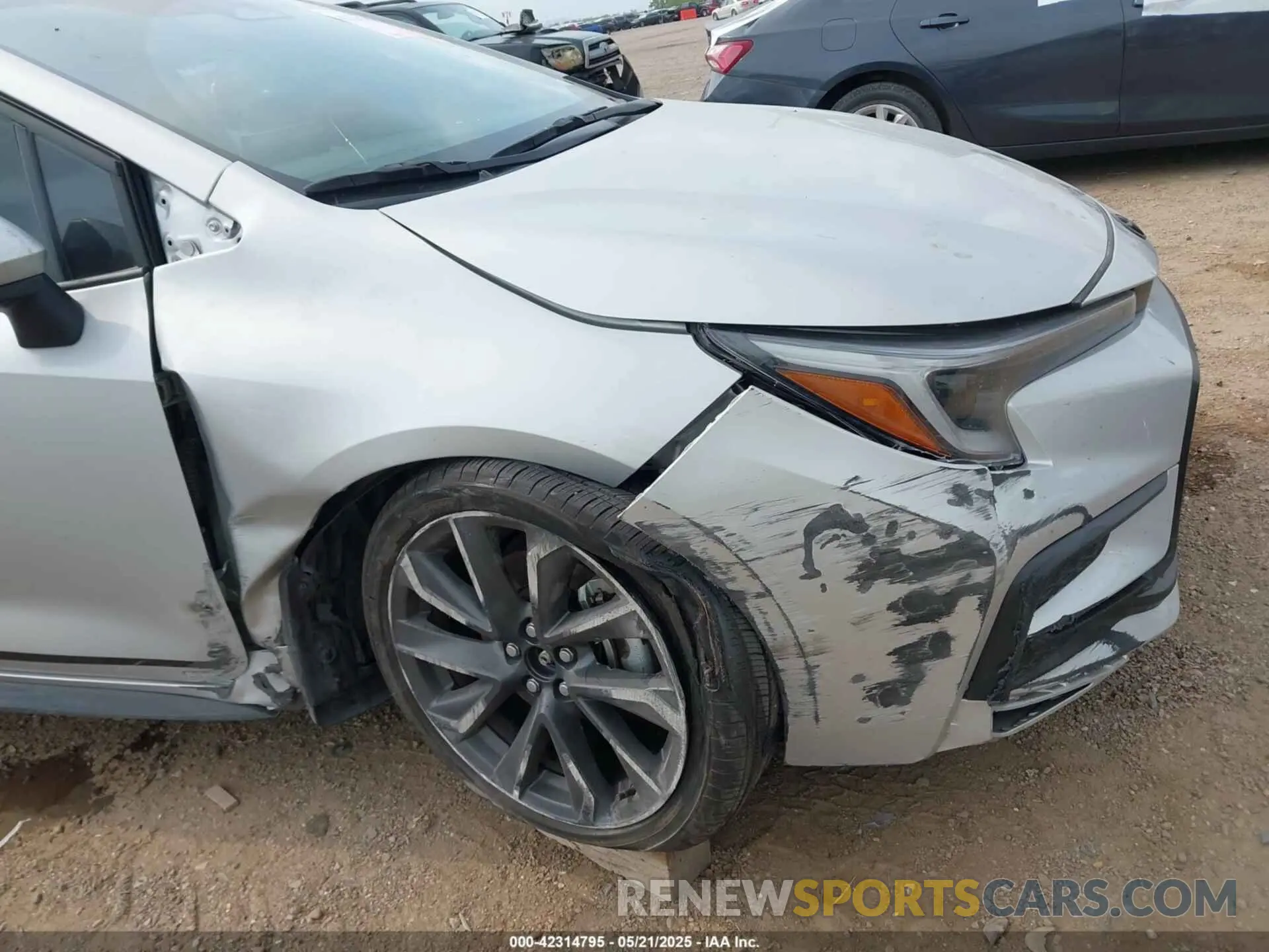 6 Photograph of a damaged car 5YFS4MCE8RP210859 TOYOTA COROLLA 2024
