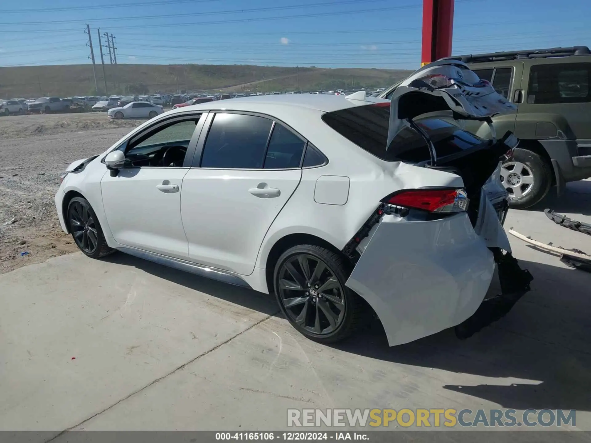 14 Photograph of a damaged car 5YFS4MCE9RP191240 TOYOTA COROLLA 2024