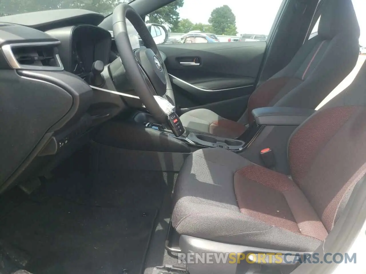 7 Photograph of a damaged car 5YFS4MCE9RP191657 TOYOTA COROLLA 2024