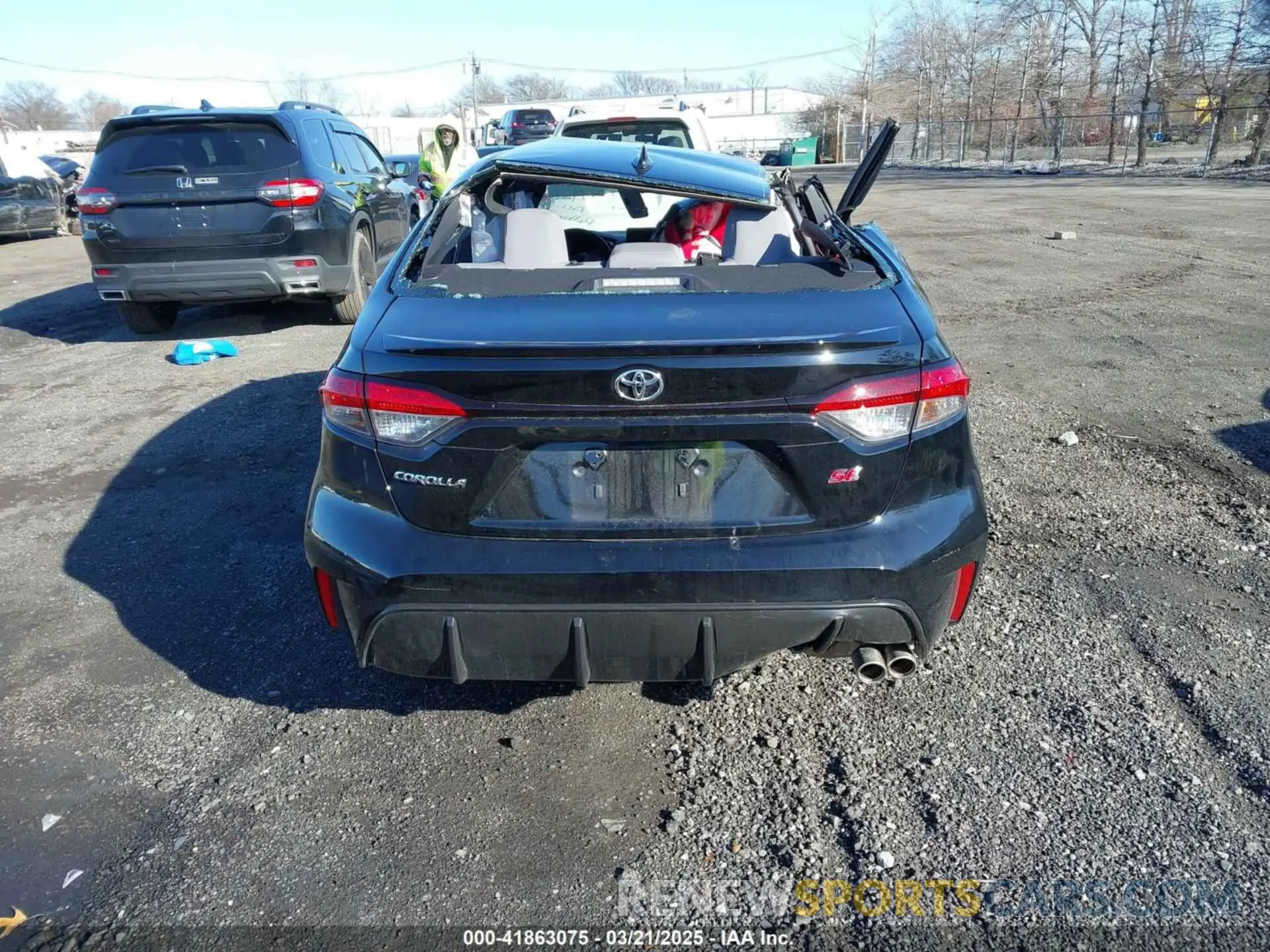 17 Photograph of a damaged car 5YFS4MCE9RP212040 TOYOTA COROLLA 2024