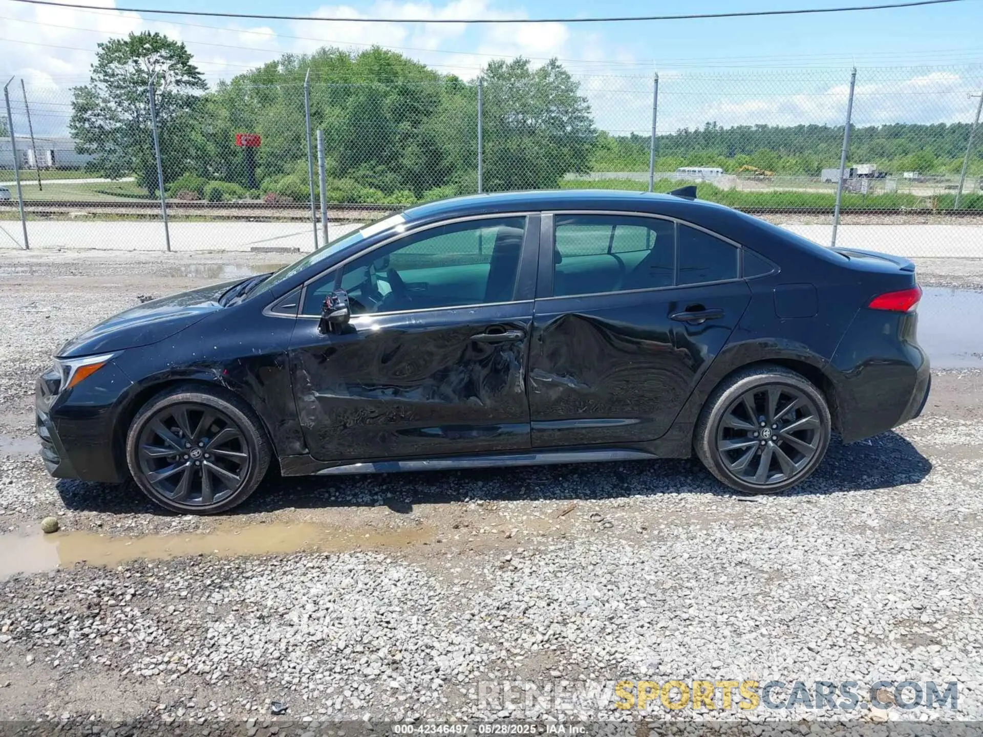 14 Photograph of a damaged car 5YFS4MCEXRP181767 TOYOTA COROLLA 2024