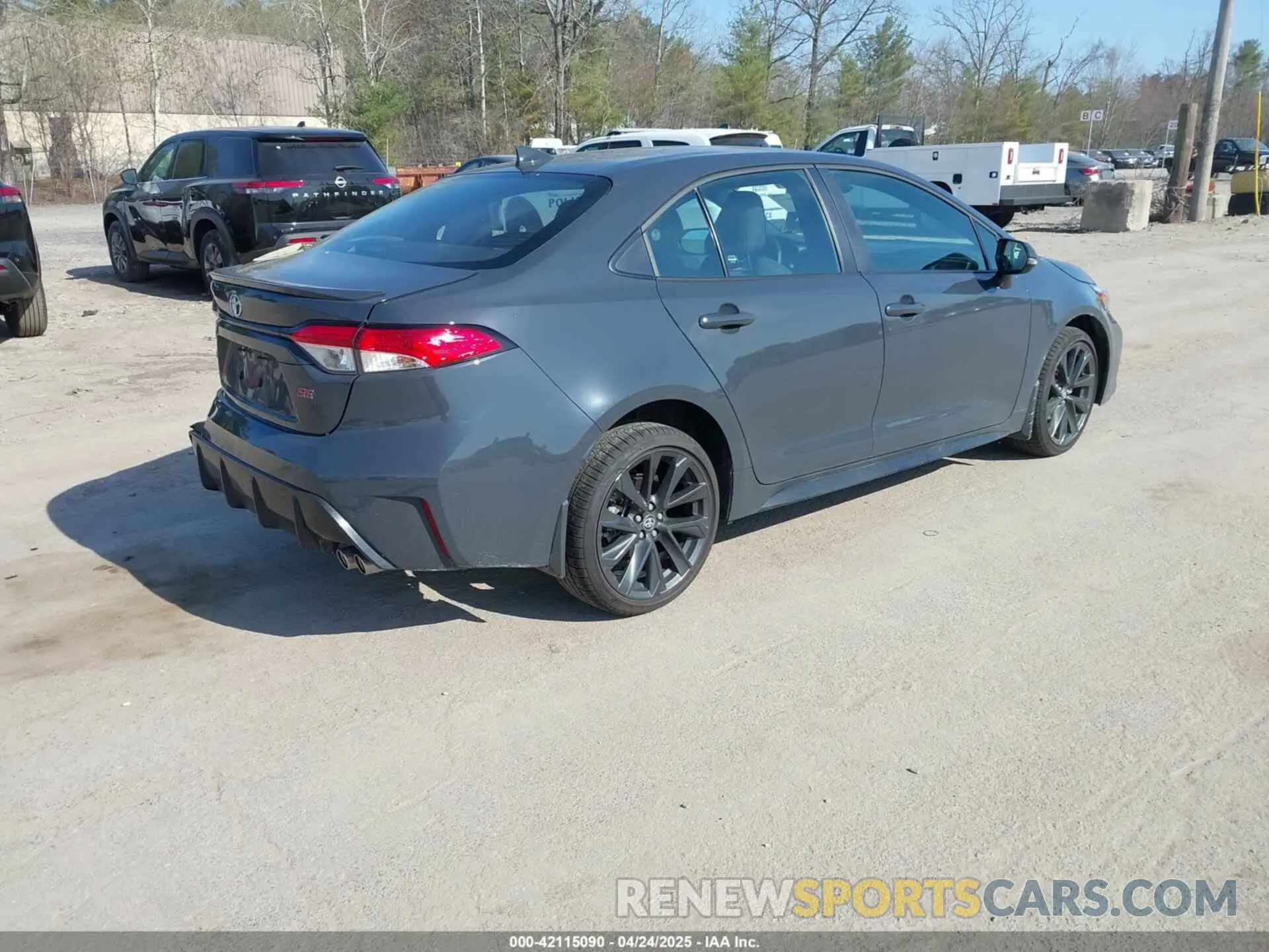 4 Photograph of a damaged car 5YFS4MCEXRP213374 TOYOTA COROLLA 2024