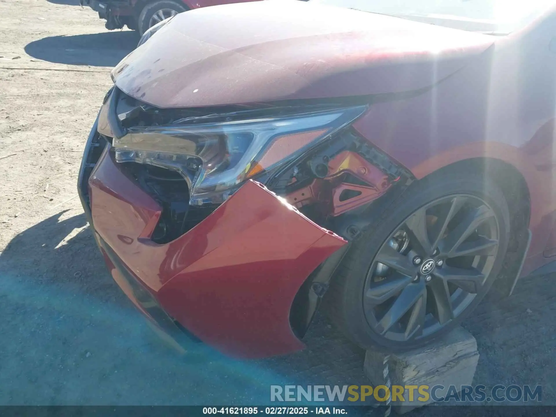 18 Photograph of a damaged car 5YFS4MCEXRP217005 TOYOTA COROLLA 2024