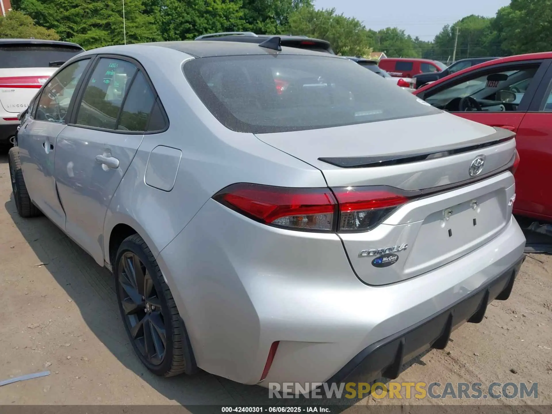 3 Photograph of a damaged car 5YFT4MCE5RP205090 TOYOTA COROLLA 2024