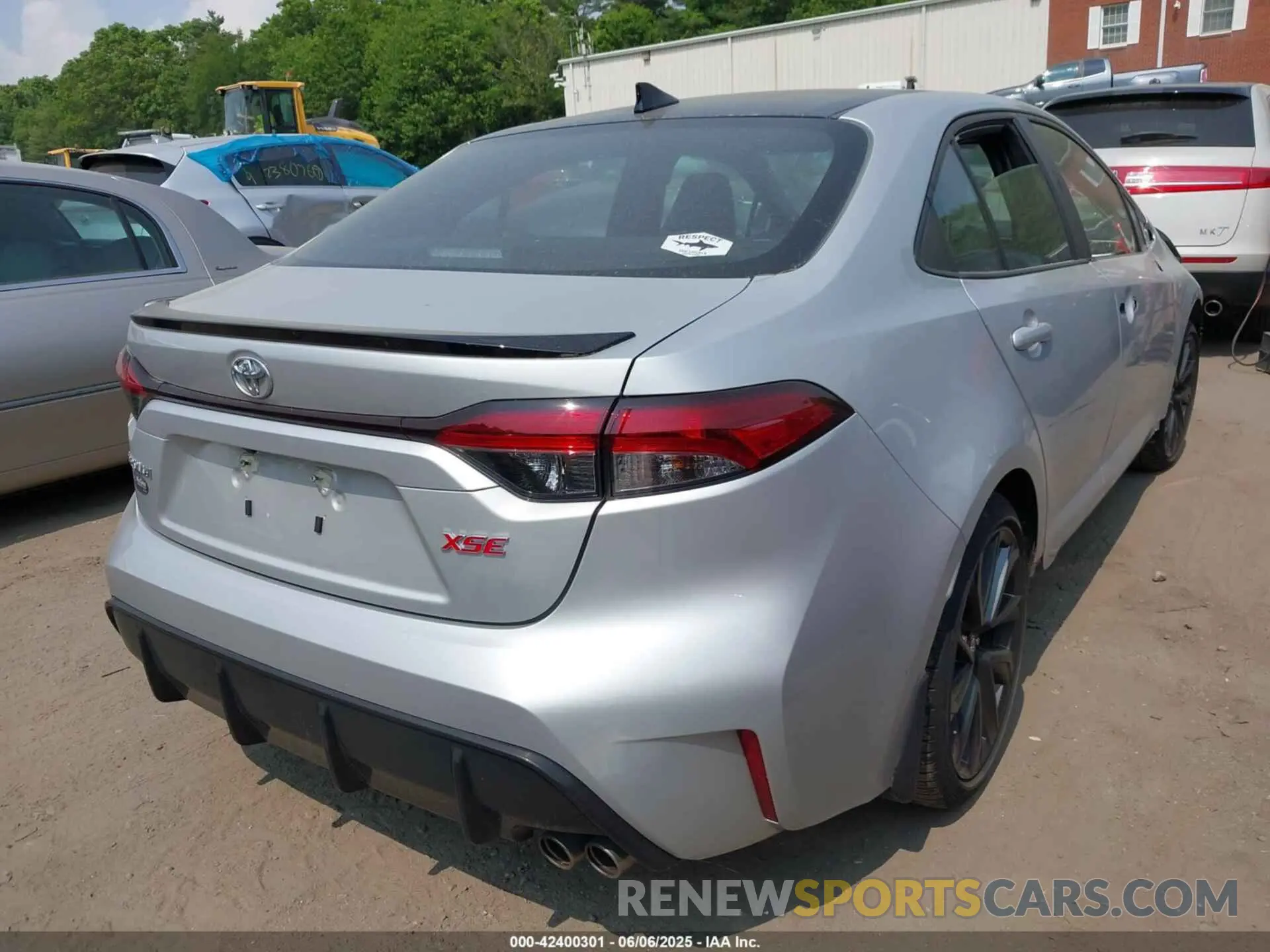 4 Photograph of a damaged car 5YFT4MCE5RP205090 TOYOTA COROLLA 2024