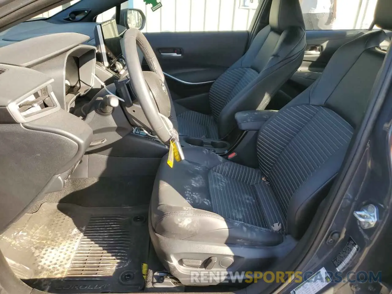 7 Photograph of a damaged car 5YFT4MCE5RP205722 TOYOTA COROLLA 2024