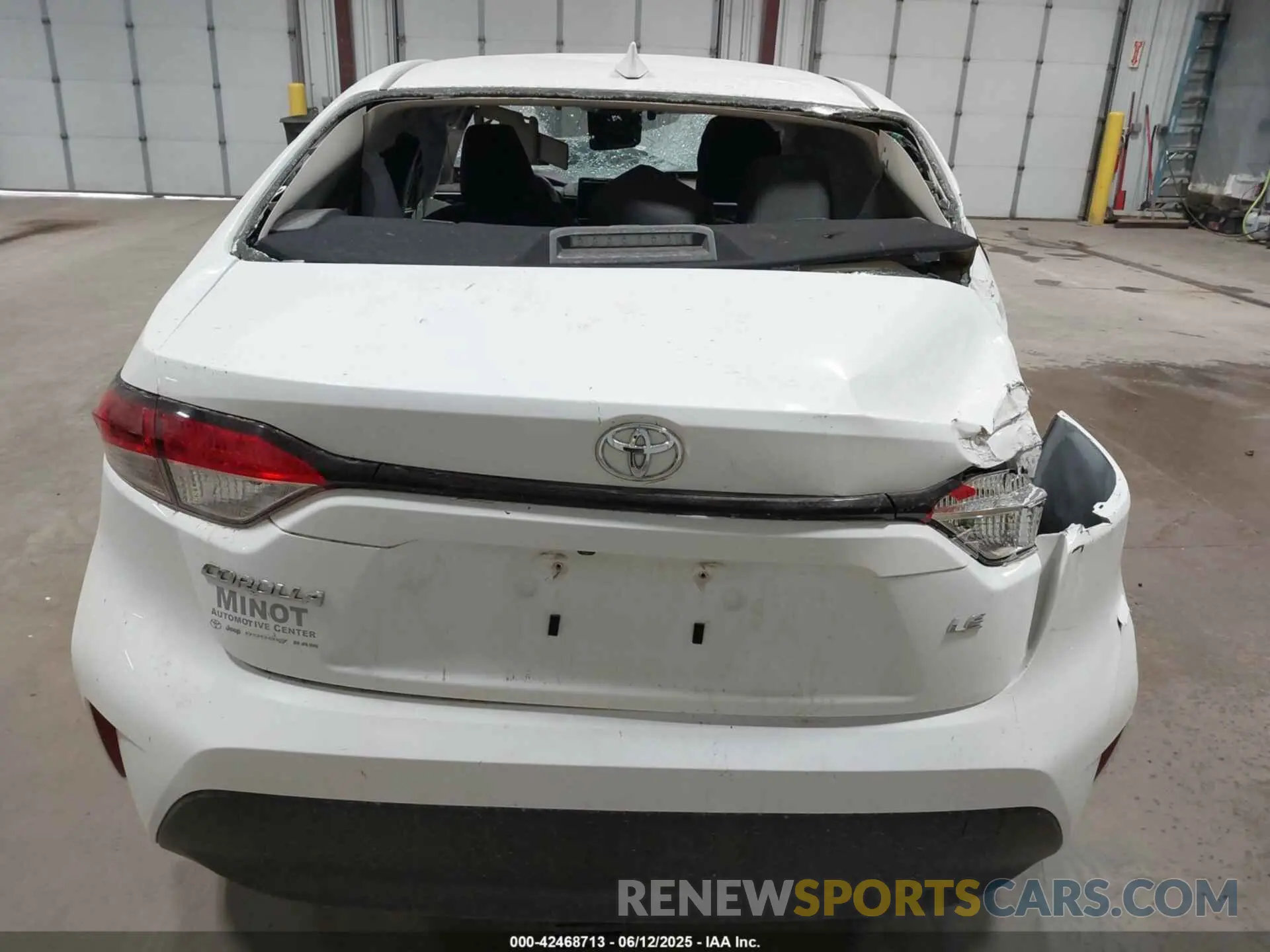 16 Photograph of a damaged car JTDB4MEE5R3021351 TOYOTA COROLLA 2024