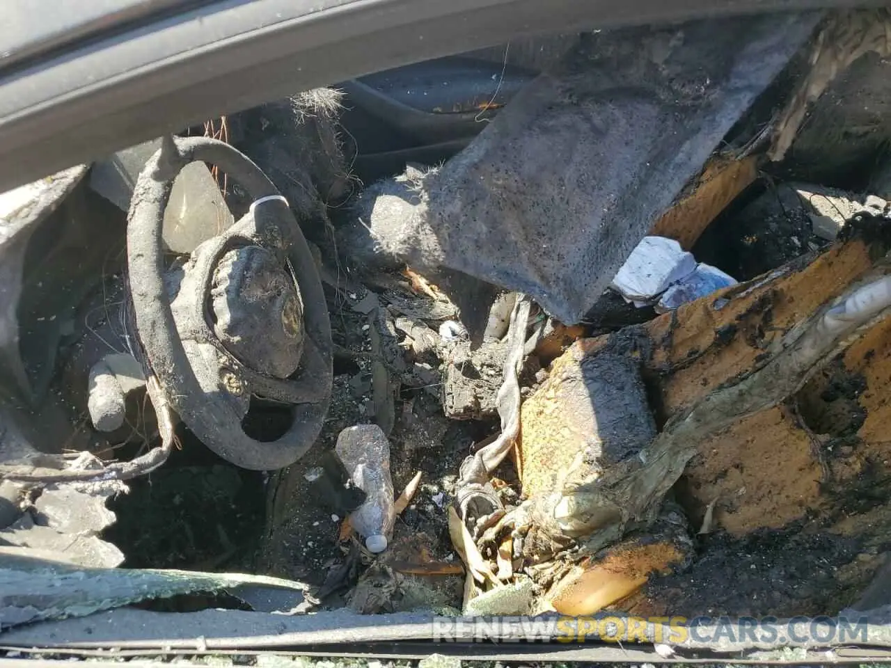 7 Photograph of a damaged car JTDB4MEE7R3022131 TOYOTA COROLLA 2024