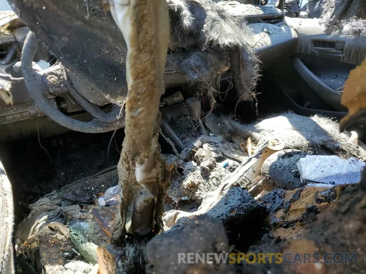 8 Photograph of a damaged car JTDB4MEE7R3022131 TOYOTA COROLLA 2024