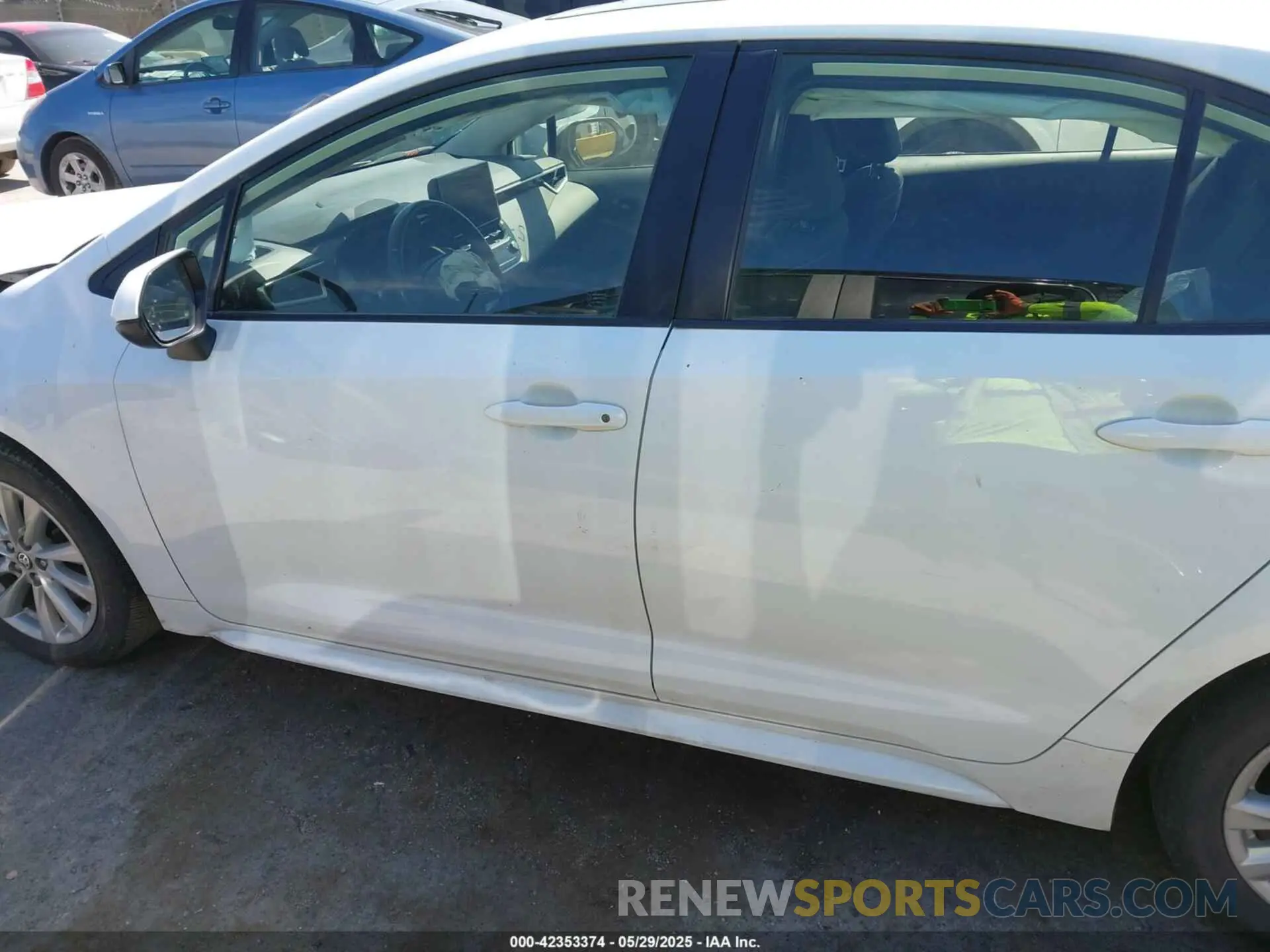 14 Photograph of a damaged car JTDB4MEEXR3024245 TOYOTA COROLLA 2024