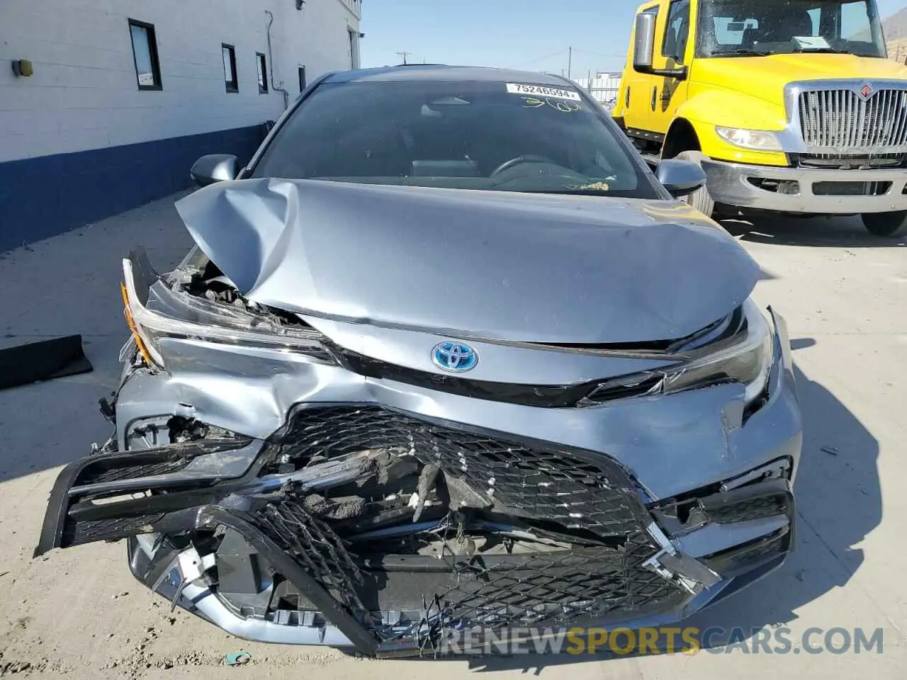 5 Photograph of a damaged car JTDBCMFE0R3029116 TOYOTA COROLLA 2024