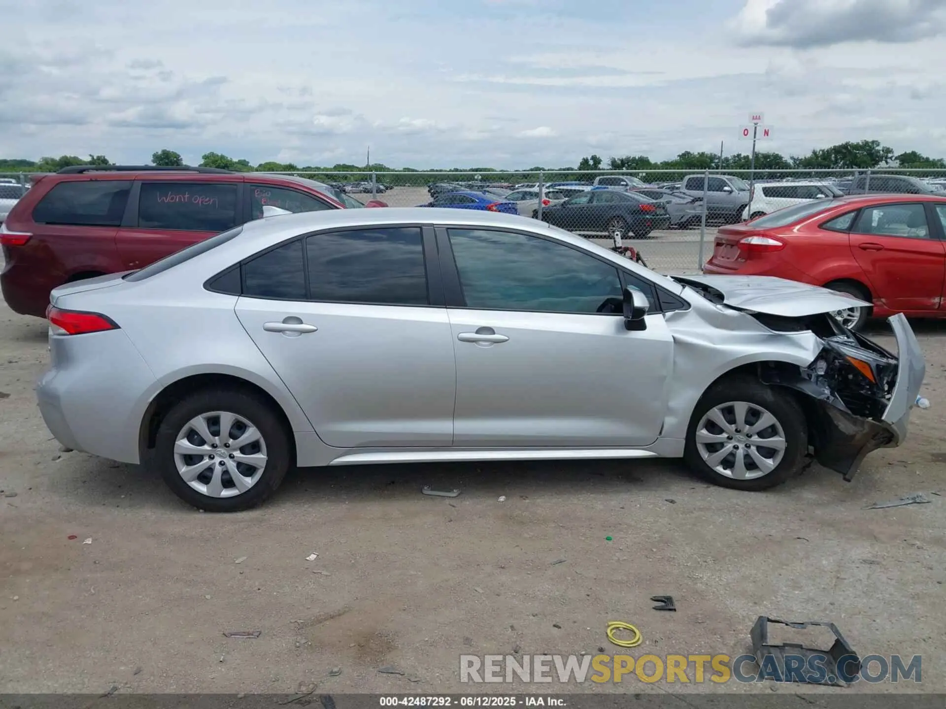 12 Photograph of a damaged car JTDBCMFE0R3039323 TOYOTA COROLLA 2024