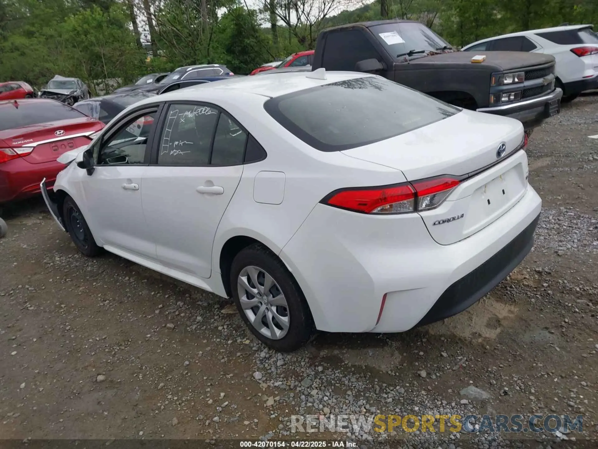 3 Photograph of a damaged car JTDBCMFE0R3042867 TOYOTA COROLLA 2024