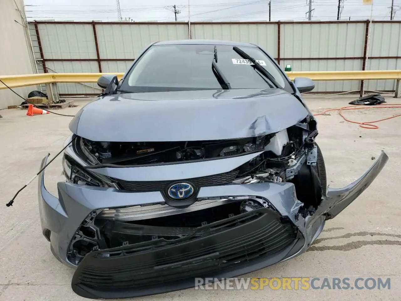 5 Photograph of a damaged car JTDBCMFE0R3052282 TOYOTA COROLLA 2024