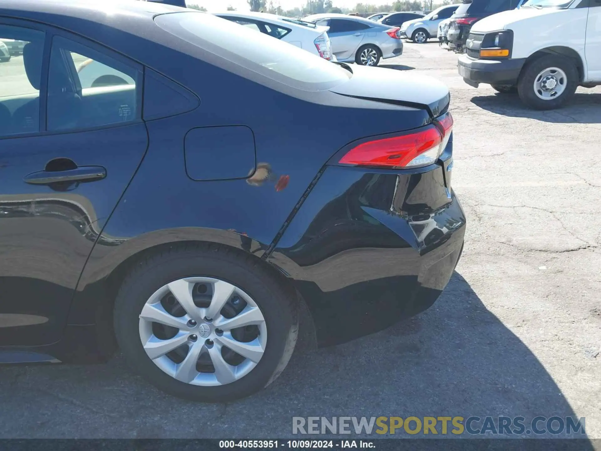 18 Photograph of a damaged car JTDBCMFE0R3063900 TOYOTA COROLLA 2024